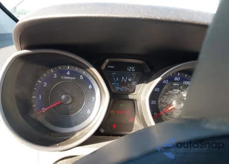 2015 Hyundai Elantra Se/Sport/Limited из США, поврежденный, VIN KMHDH4AE3FU261938